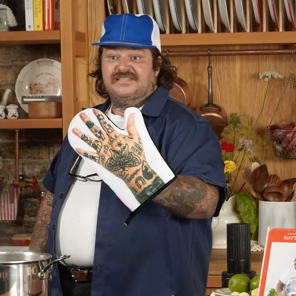 Matty's Hands Oven Mitts - Image 3